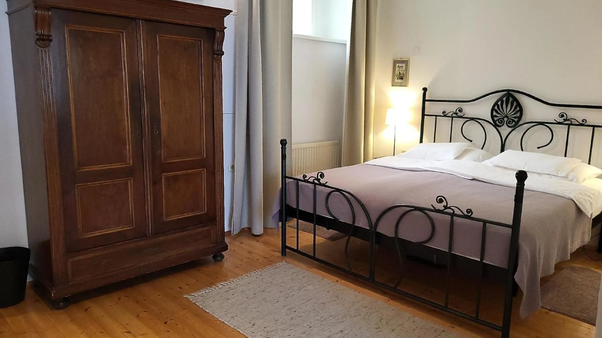 Apartment Ferienwohnung Mit Garagenplatz Vienna